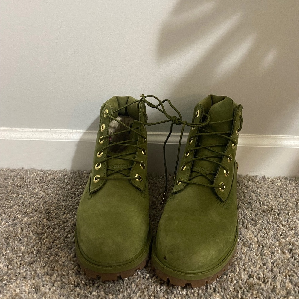 Women’s Green Timberland boots